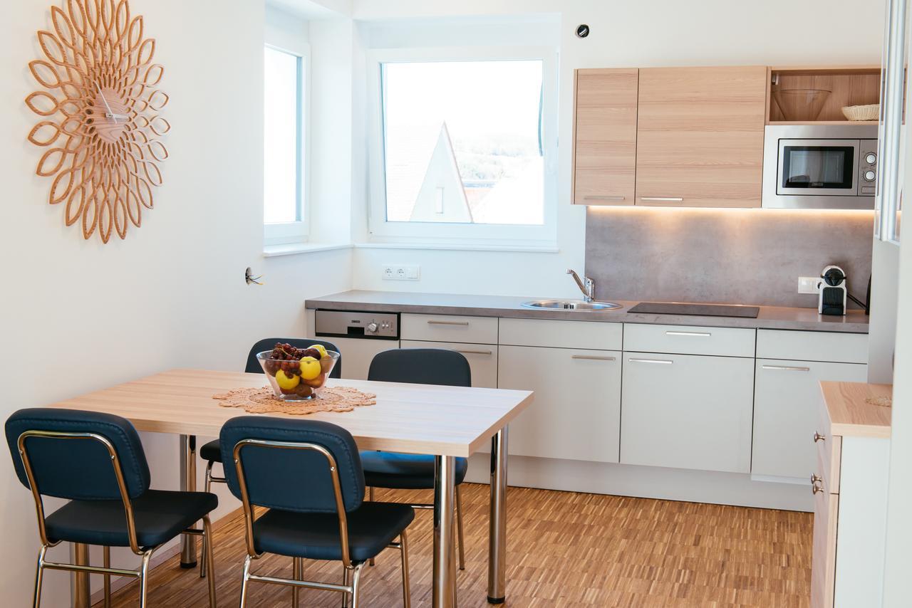 Rudersdorf Aparthotel Heuberger מראה חיצוני תמונה